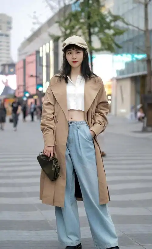 时尚女孩都这么穿风衣搭配裤装潇洒帅气搭配裙装更显妩媚动人