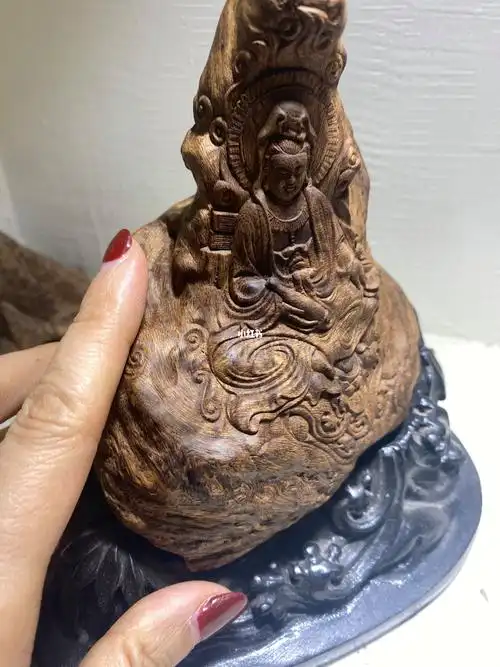 柬埔寨菩萨沉水沉香树根老料如意观音