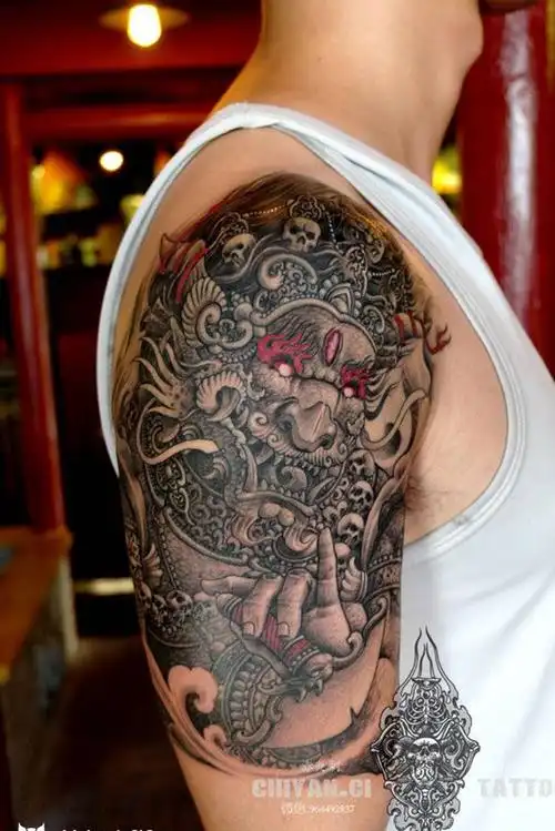 靳凯作品纹身图片_肩部手臂新传统老传统护法藏传佛教原创纹身图案(2)