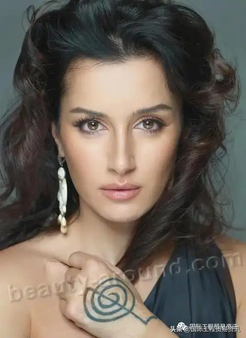 格鲁吉亚00后女明星颜值排名_格鲁吉亚男明星-独家报道