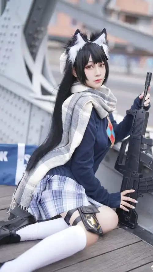 少女前线95式cosplay正片纯白毕业祭