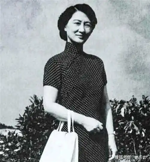 当时张学良和于凤至尚未离婚,因此,谷瑞玉始终都是姨太太.