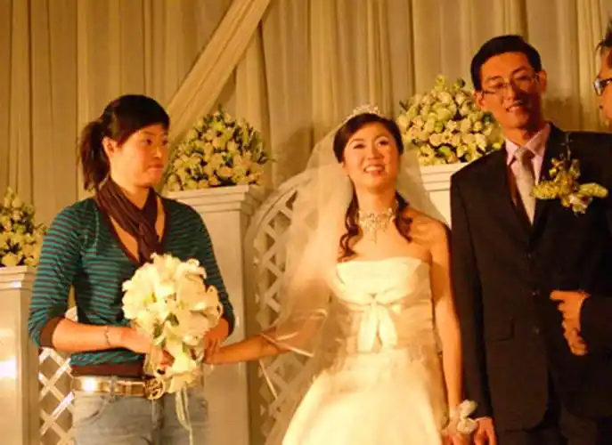 推迟婚约丈夫一句话感动所有人,陈忠和都亲自参加