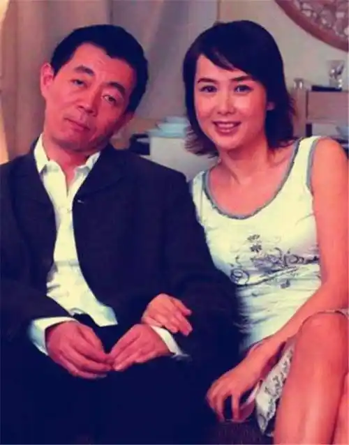 蒋雯丽顾长卫的27年婚姻,到底是和和美美,还是早已有名无实?